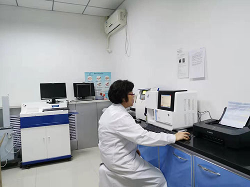 五一成人漫画分析儀